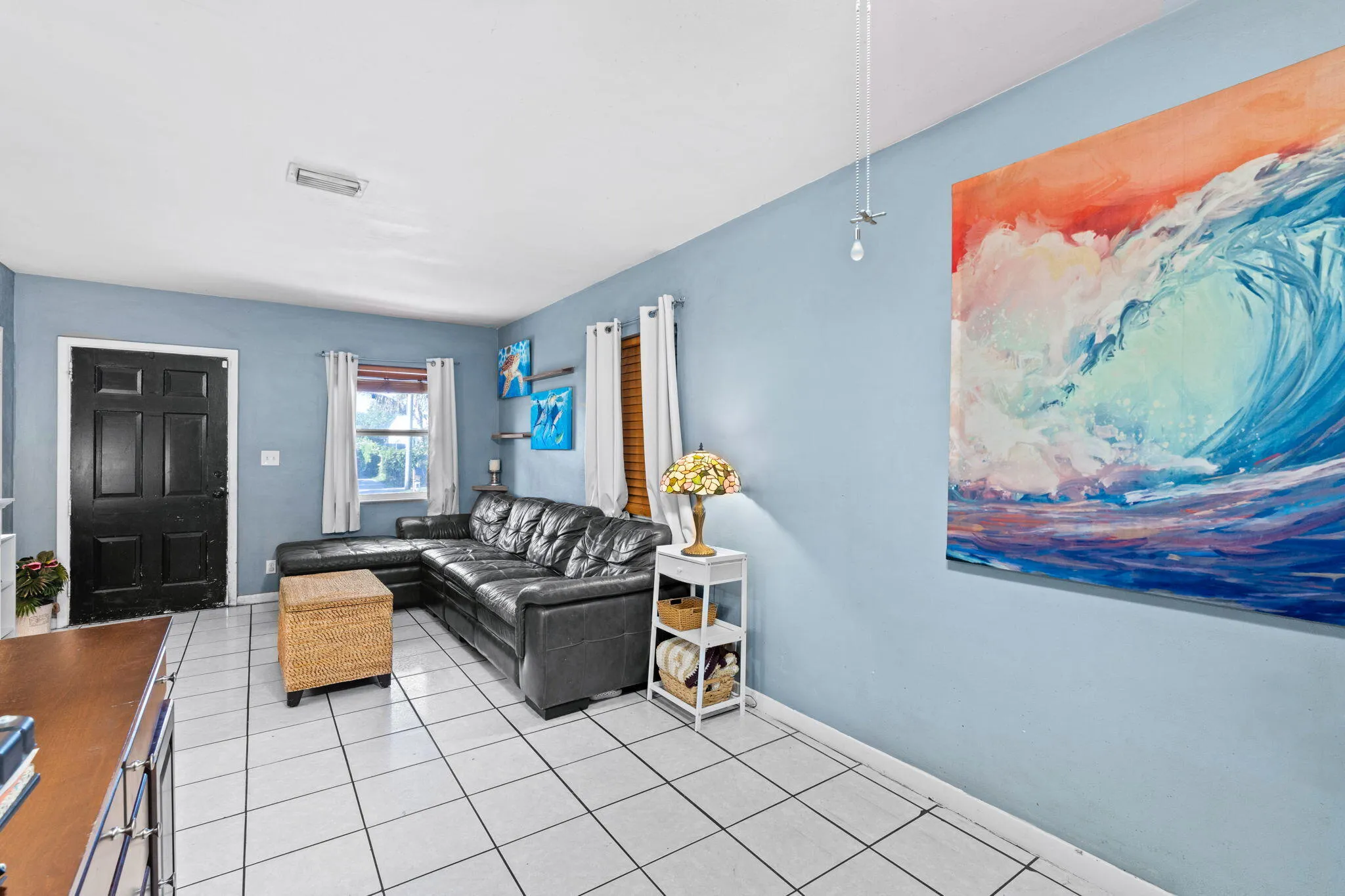 7-web-or-mls-A7404547