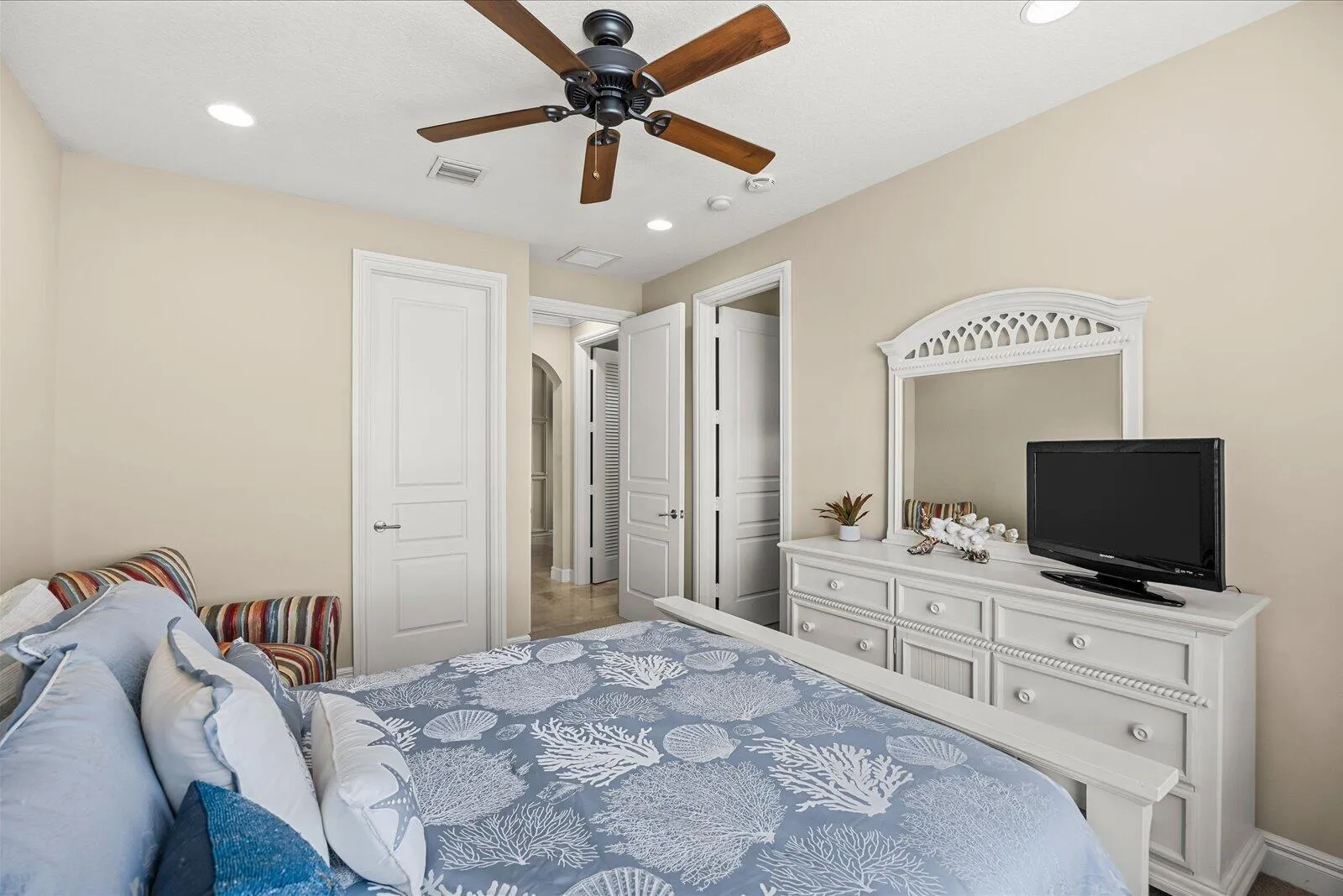 Property photo 28