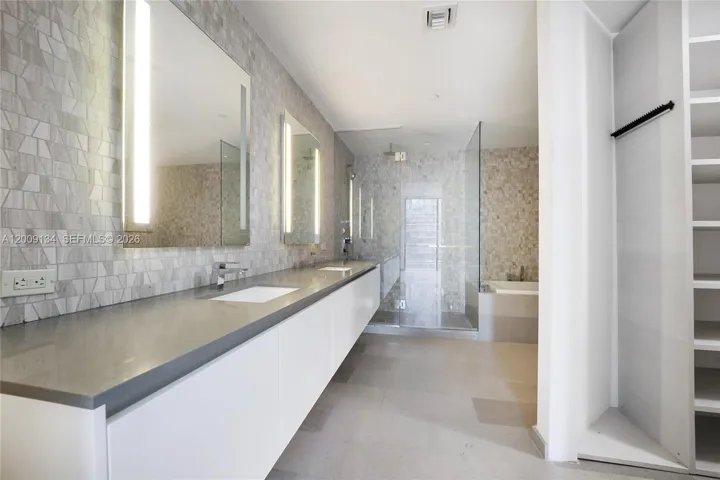Master bath