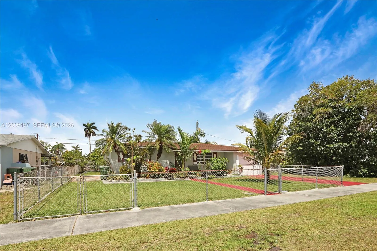 Property photo 24