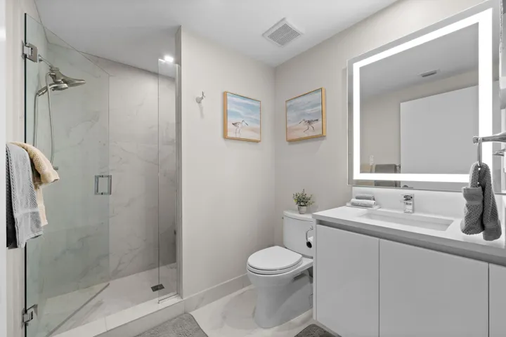 Guest bathroom #2