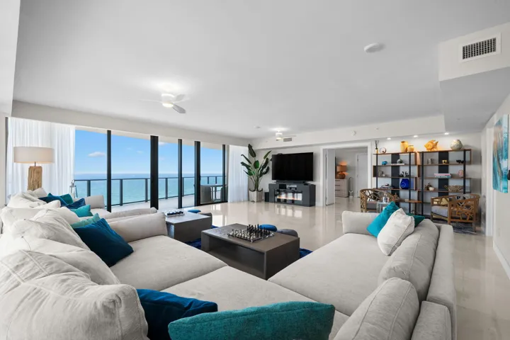 Main living room