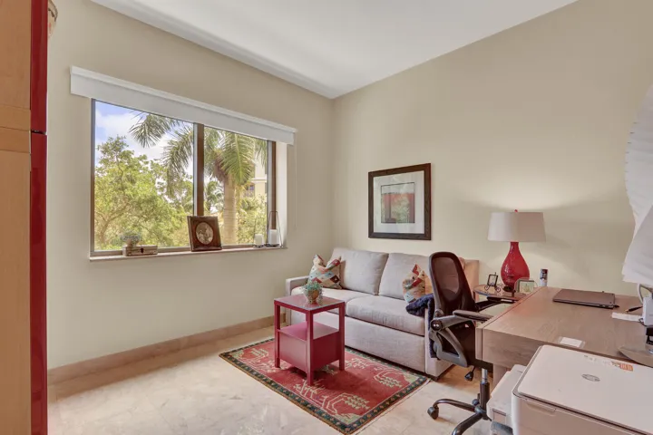 2nd Bedroom/Office