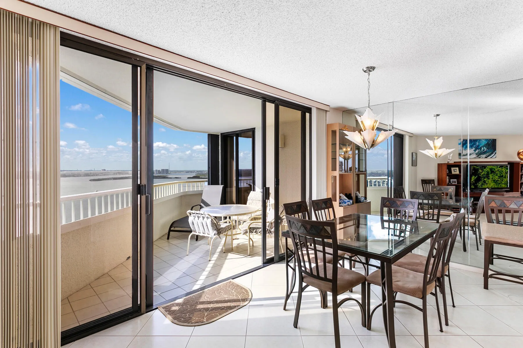 Dining_Room_web