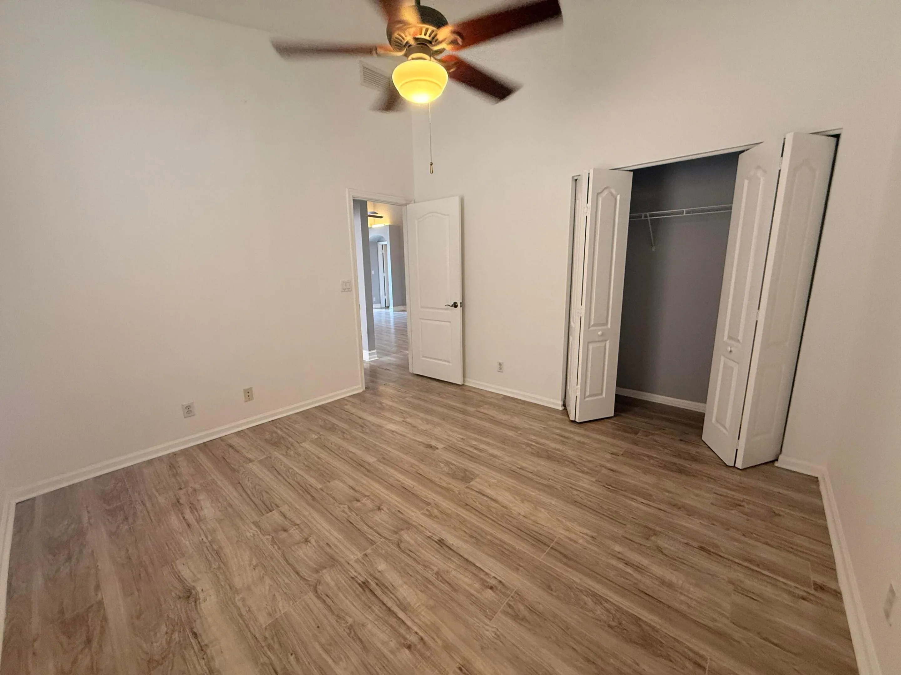Guest Bedroom #1