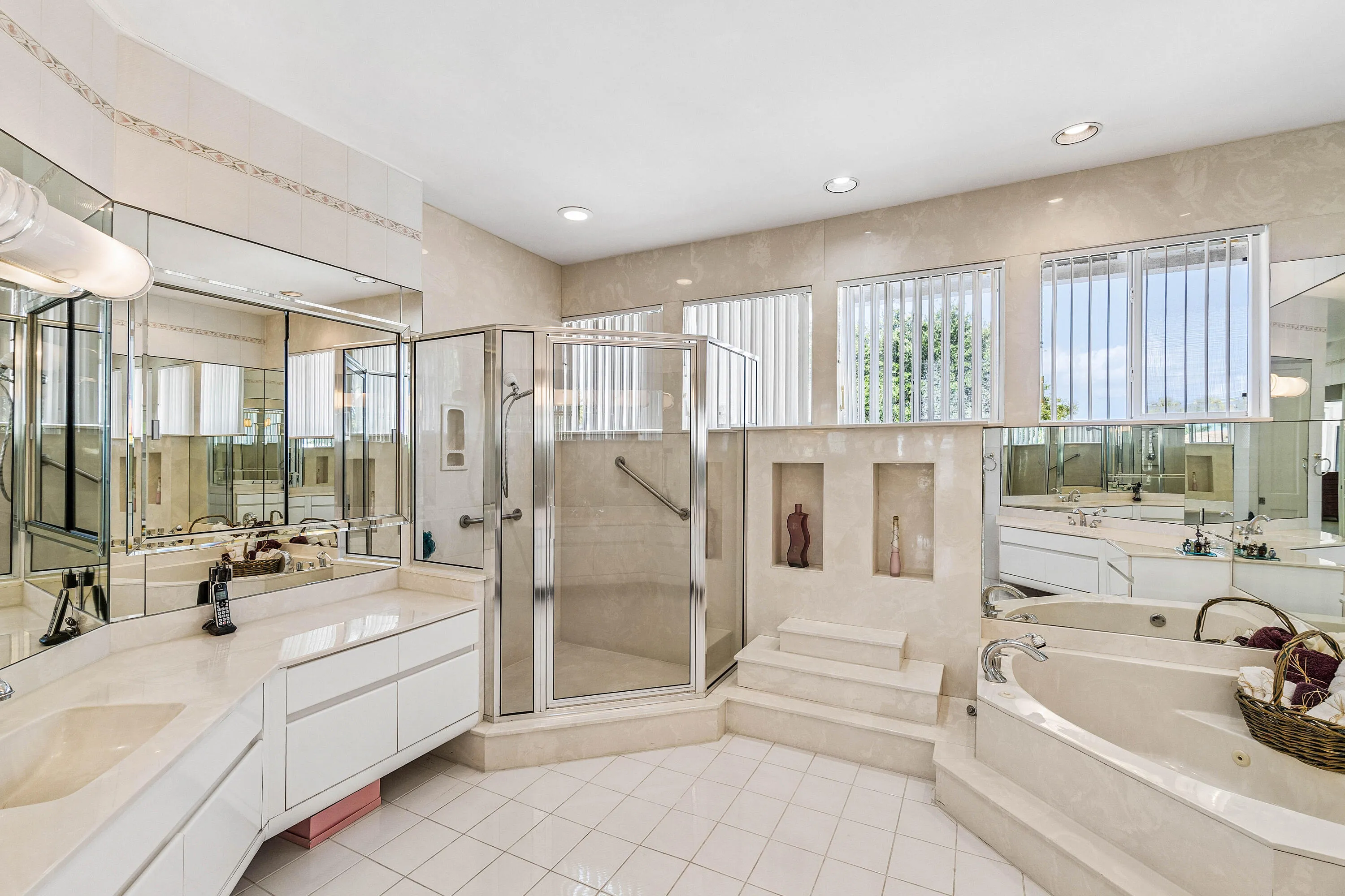 Property photo 46