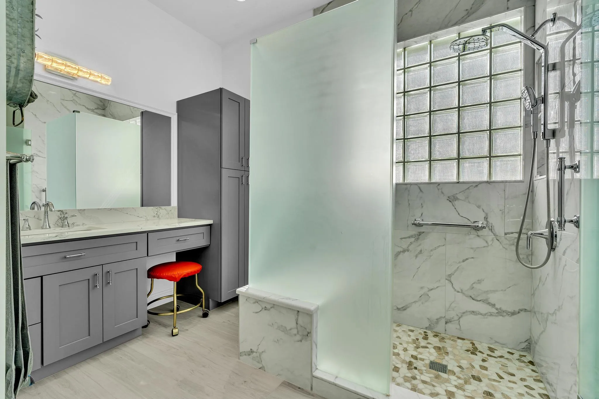 Primary Bath - Dual Sinks