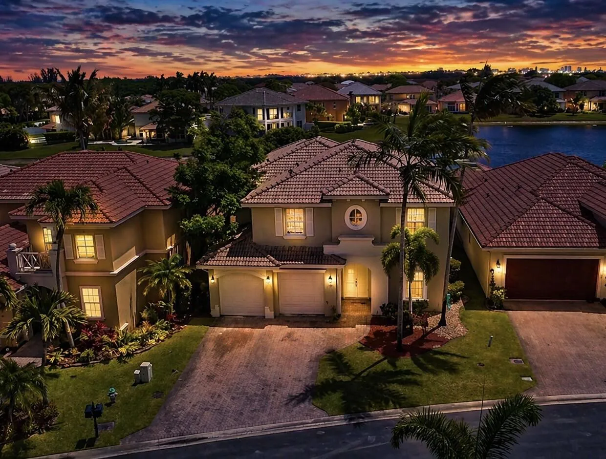 DUSK2