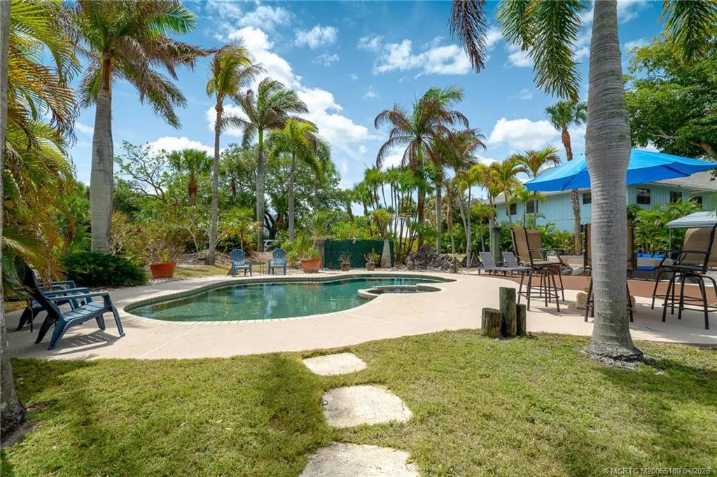 Property photo 8