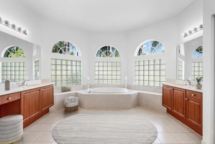 primary bath1