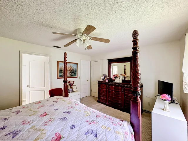 12821 86th Road N-44