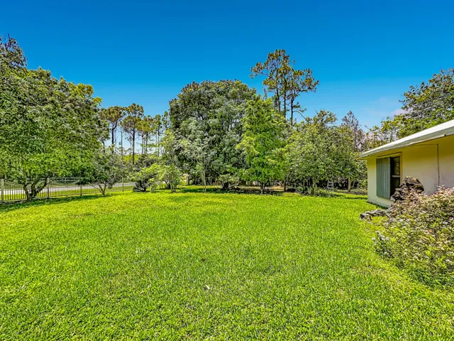 12821 86th Road N-7