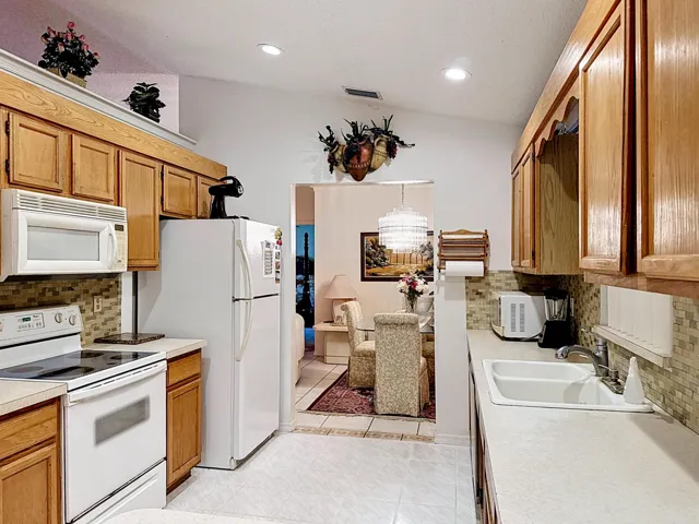 12821 86th Road N-39