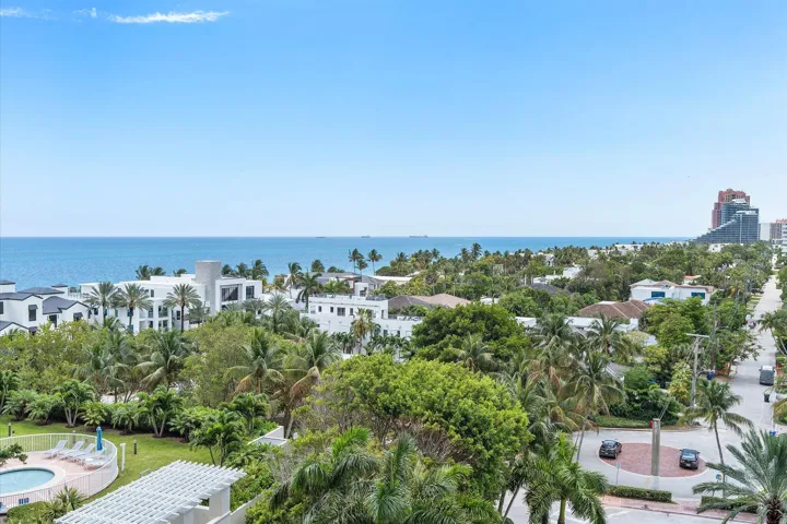 42-3100 N Ocean Blvd #804_042