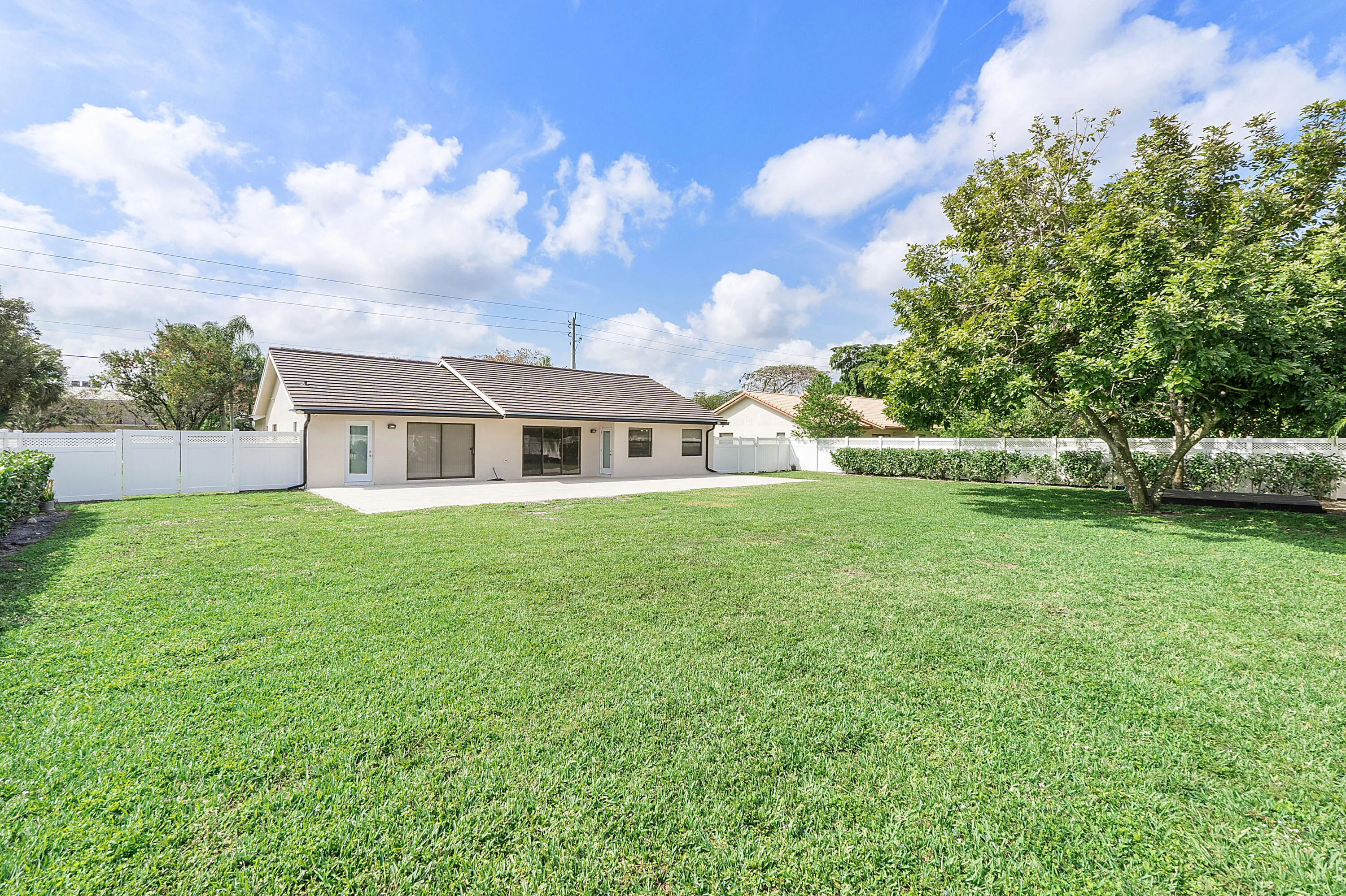 11461 nw 39th st_008