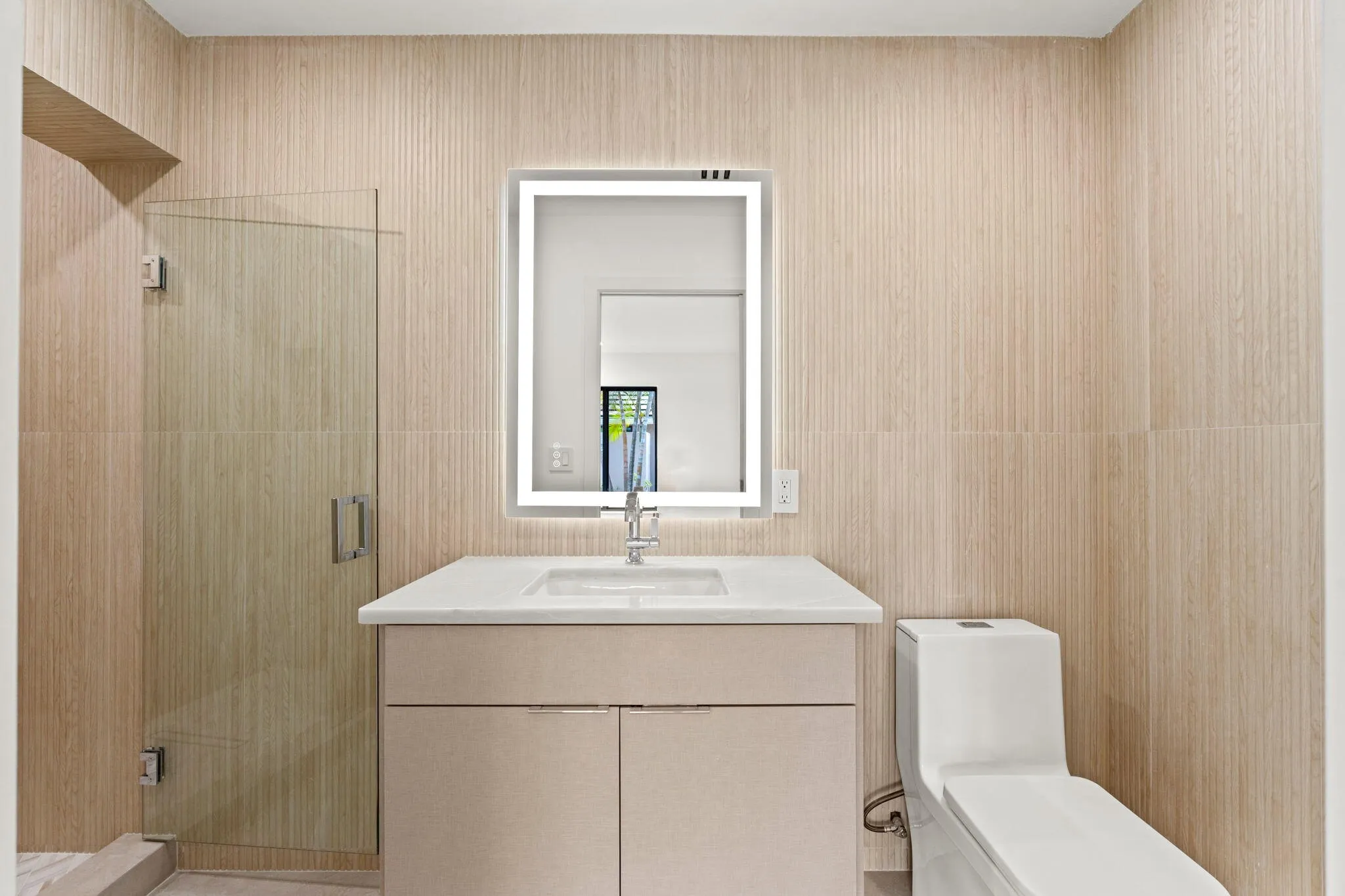 GUEST BATH 1