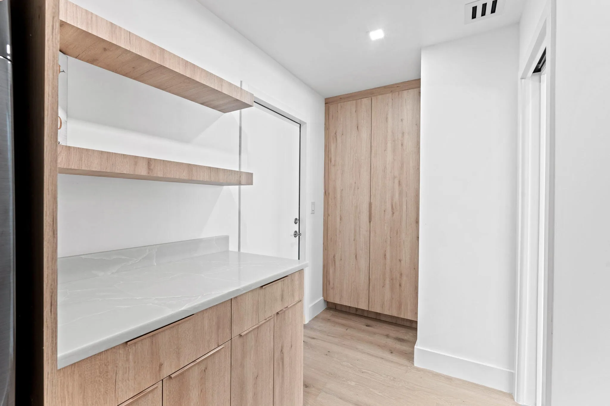 43-web-or-mls-A7403235