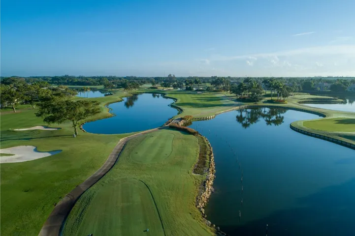 HR13- GOLF COURSE