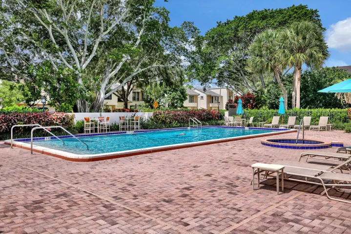 Pool & spa