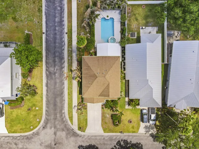 3189 SW Solitaire Palm Dr