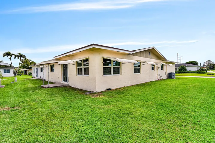 027-6061StanleyLane-DelrayBeach-FL-33484