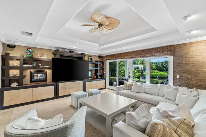 018-1400LandsEndRoad-Lantana-FL-33462-SM