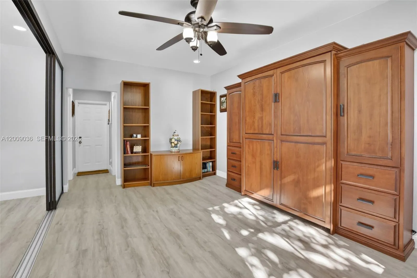 Extra bedroom on the 1st floor perfect for guests
