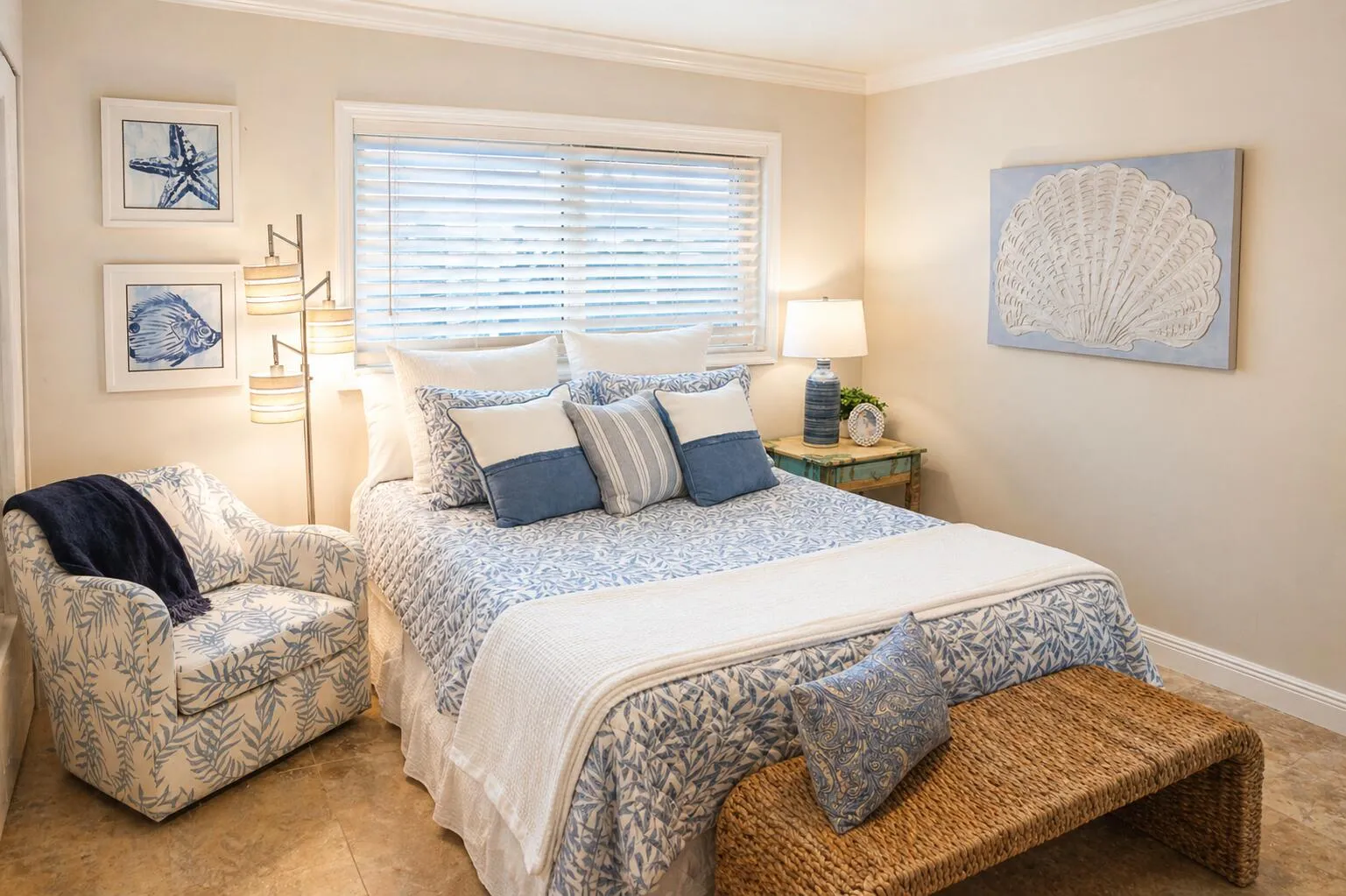 Guest Bedroom – Comfortable layout with natural light and versatile use.