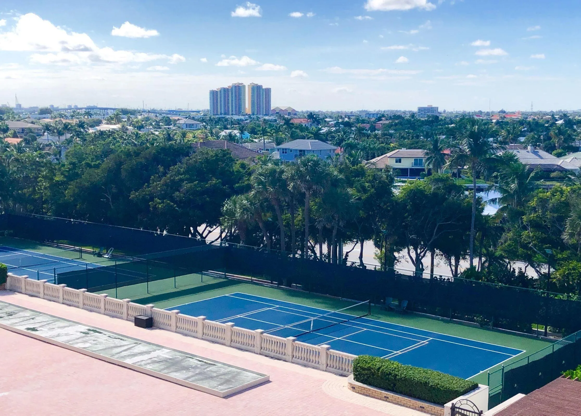TENNIS -Pickleball Courts