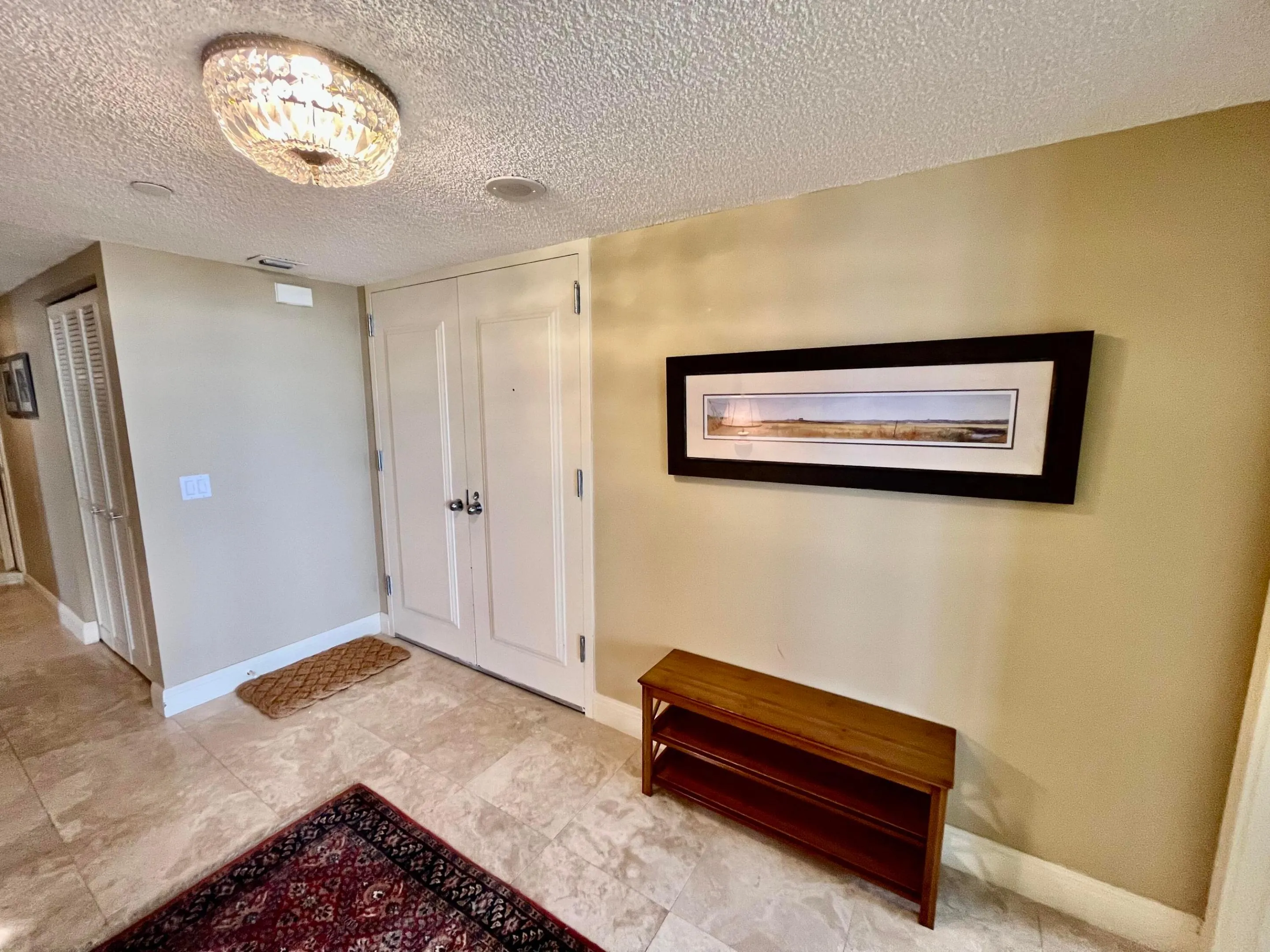 Foyer Entry