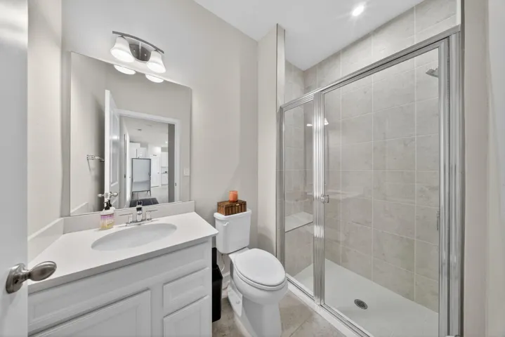 DOWNSTAIRS BATH