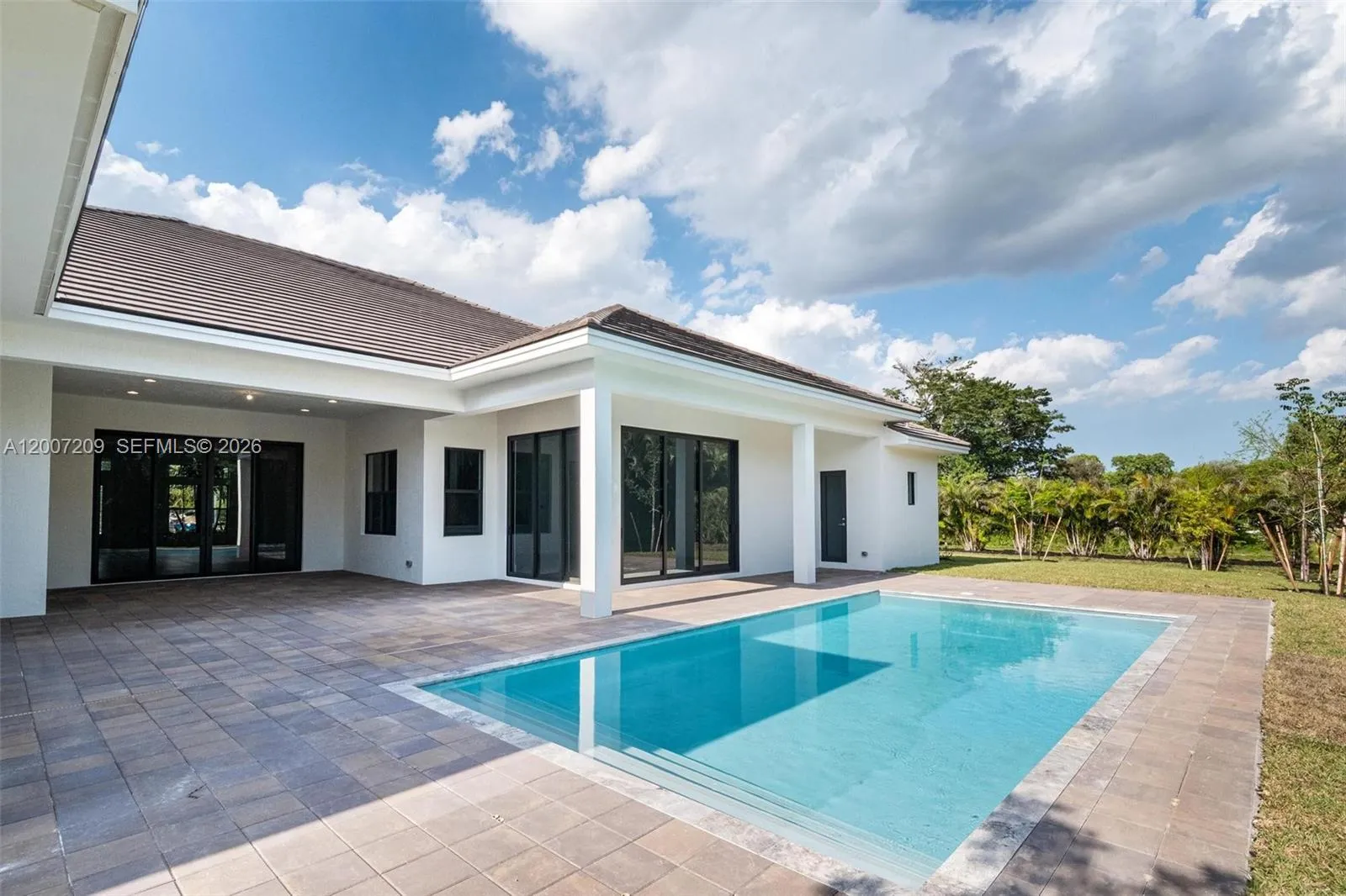 Property photo 80