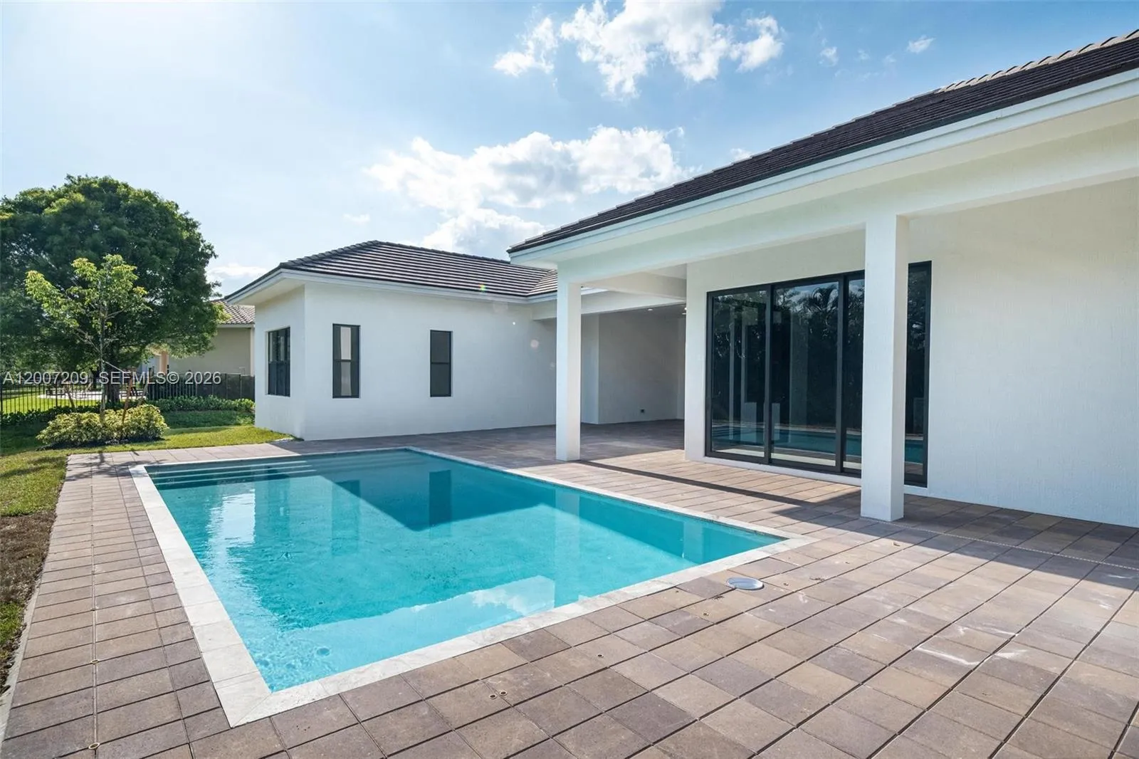 Property photo 76