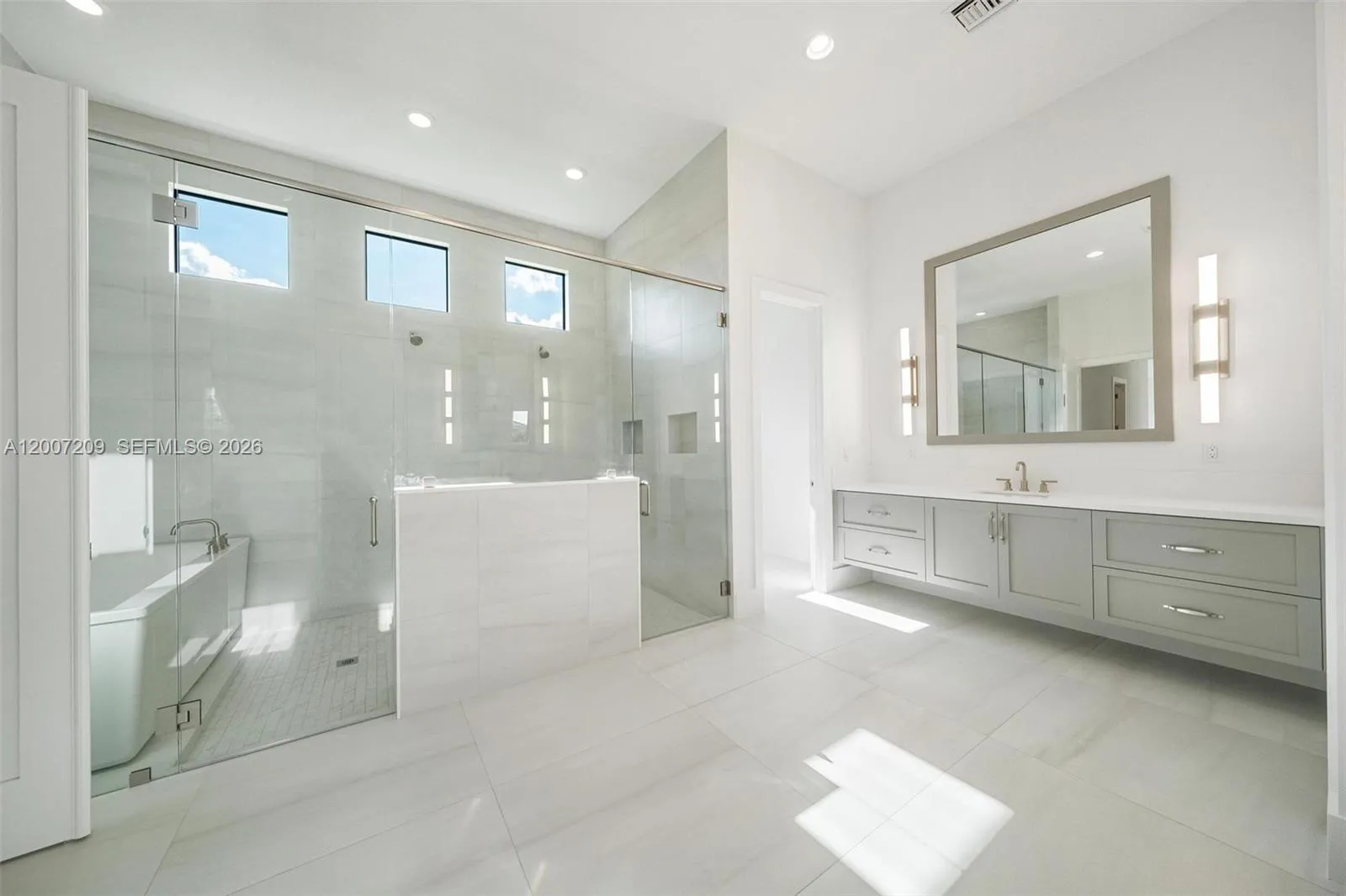 Property photo 60