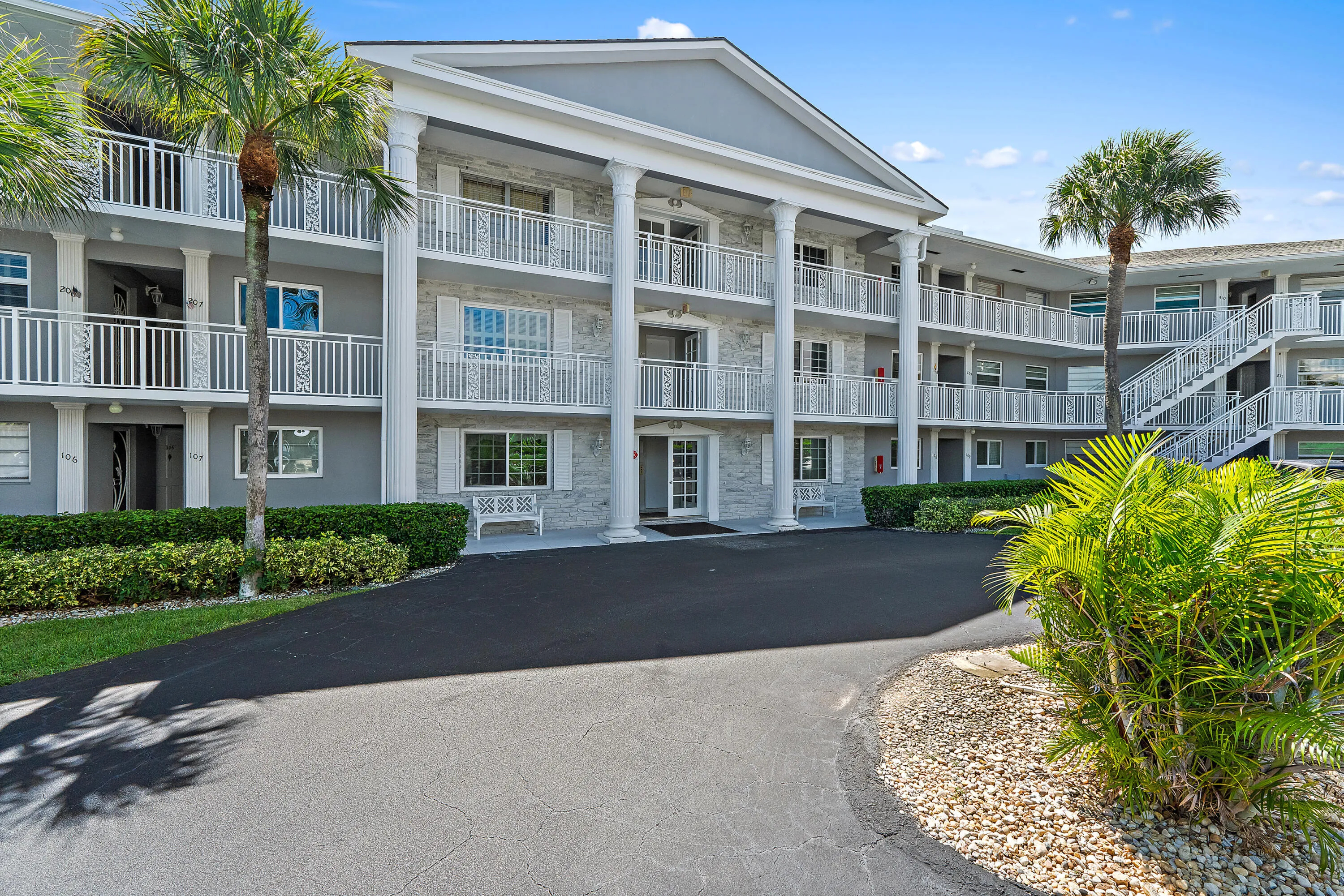 002-50CelestialWay-310-JunoBeach-FL-3340