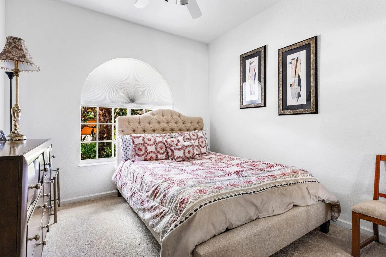 024-8192BrindisiLane-BoyntonBeach-FL-334