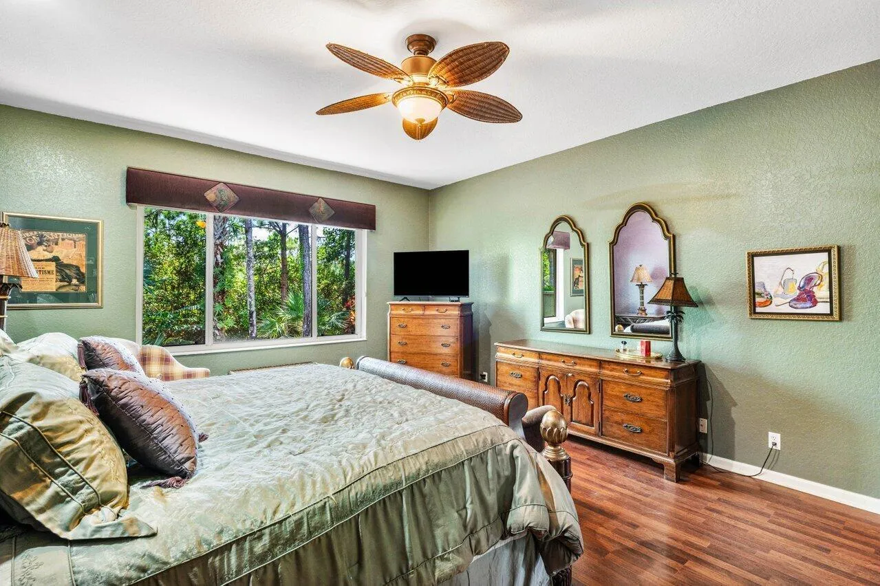 017-8192BrindisiLane-BoyntonBeach-FL-334