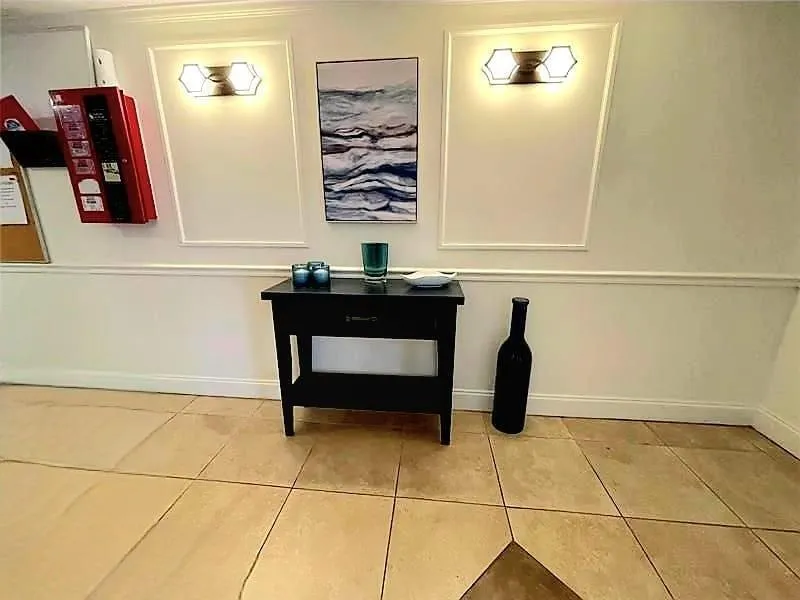 Lobby 3