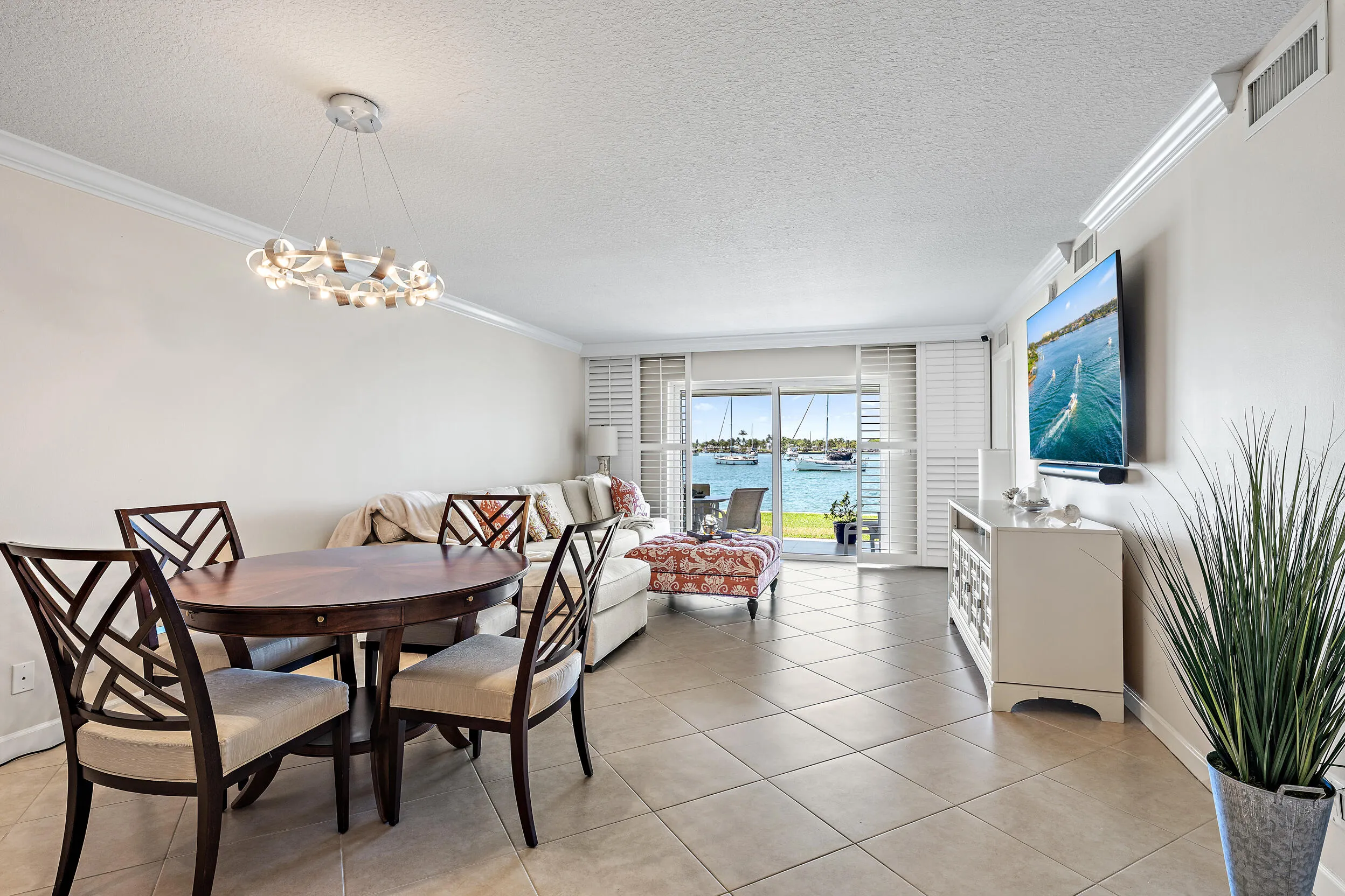 Main Living Area