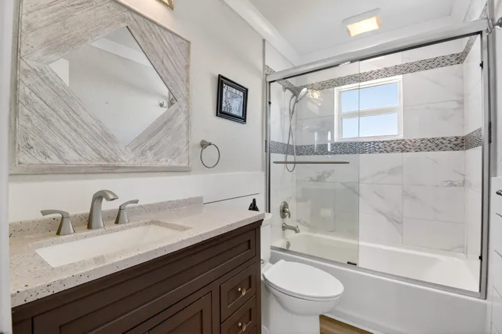 2nd Bathroom