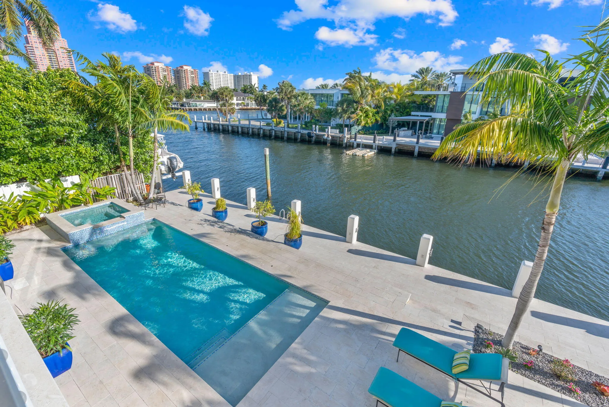 113-web-or-mls-2870 NE 24th Pl Fort Laud
