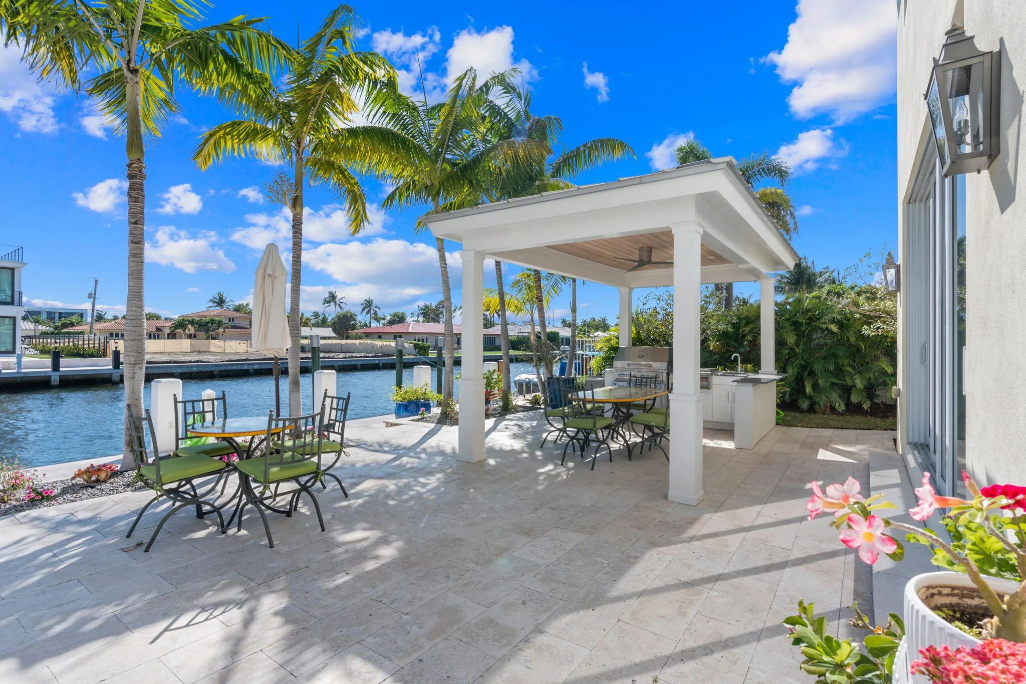 118-web-or-mls-2870 NE 24th Pl Fort Laud
