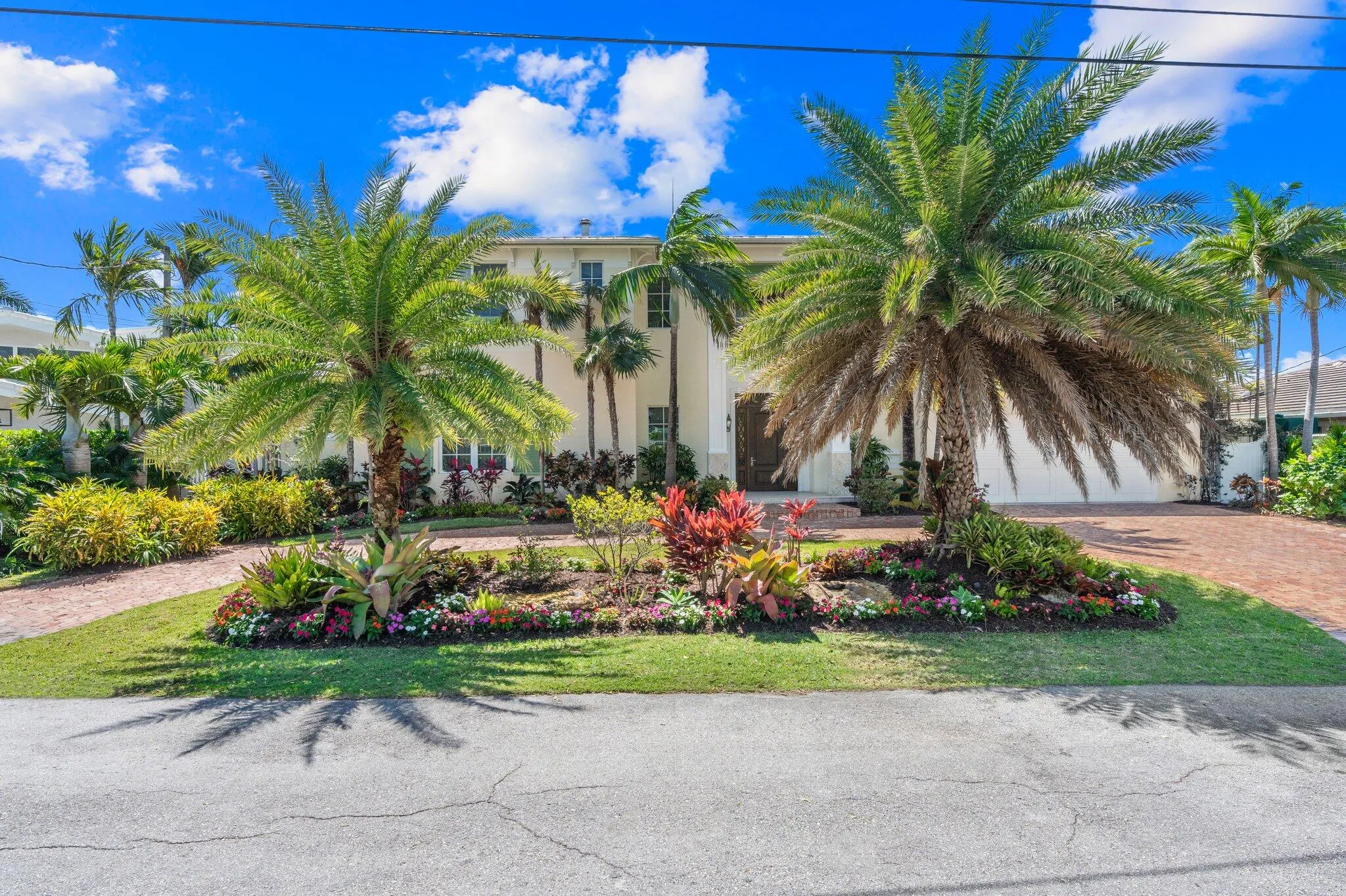 2-web-or-mls-2870 NE 24th Pl Fort Lauder