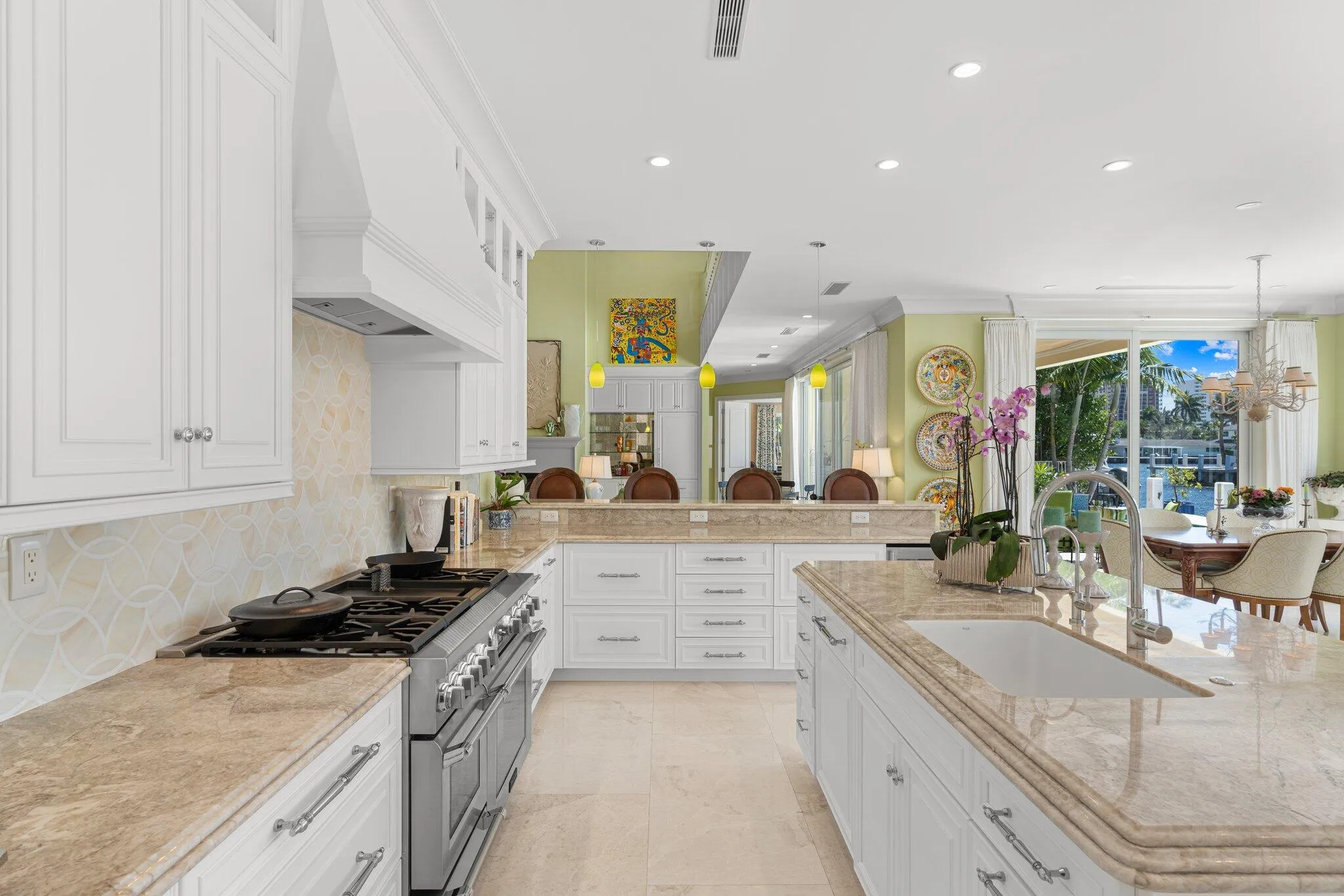 23-web-or-mls-2870 NE 24th Pl Fort Laude
