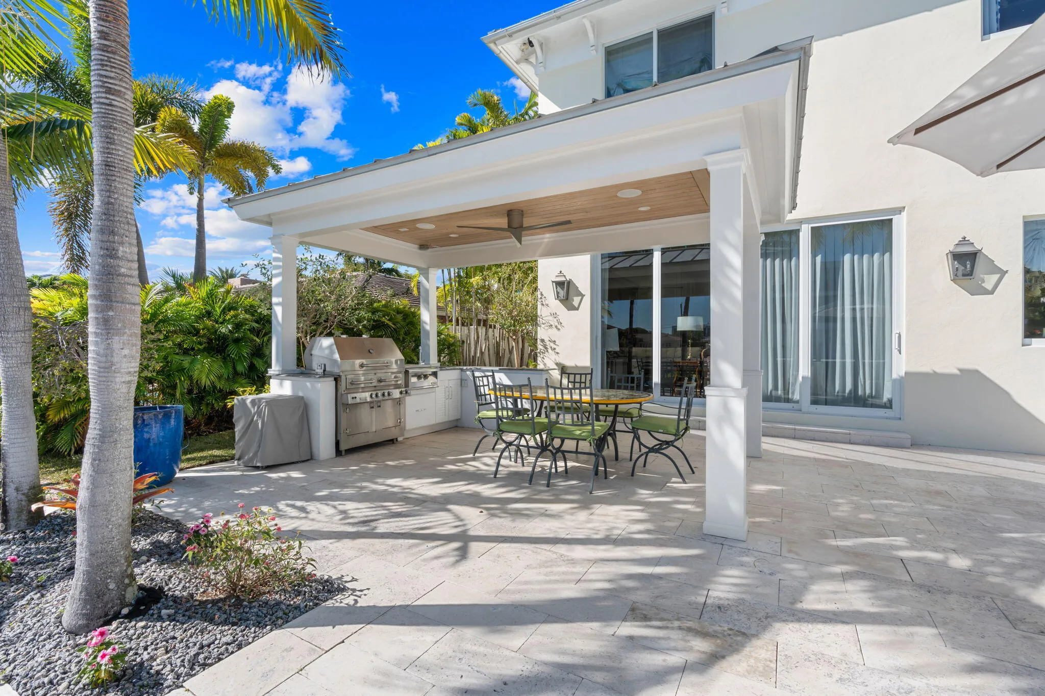 122-web-or-mls-2870 NE 24th Pl Fort Laud