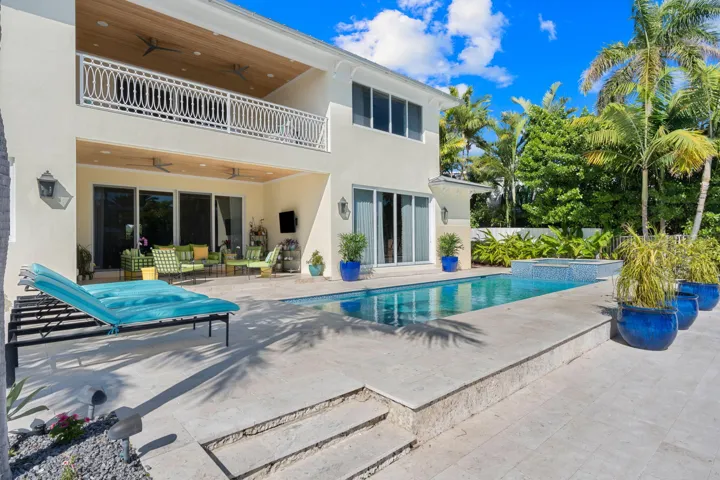 116-web-or-mls-2870 NE 24th Pl Fort Laud