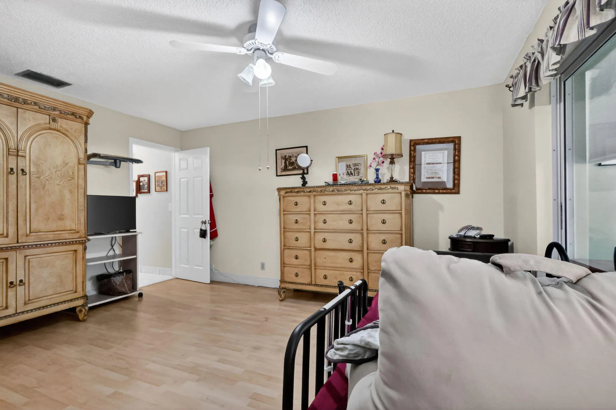 14-web-or-mls-F14A4539