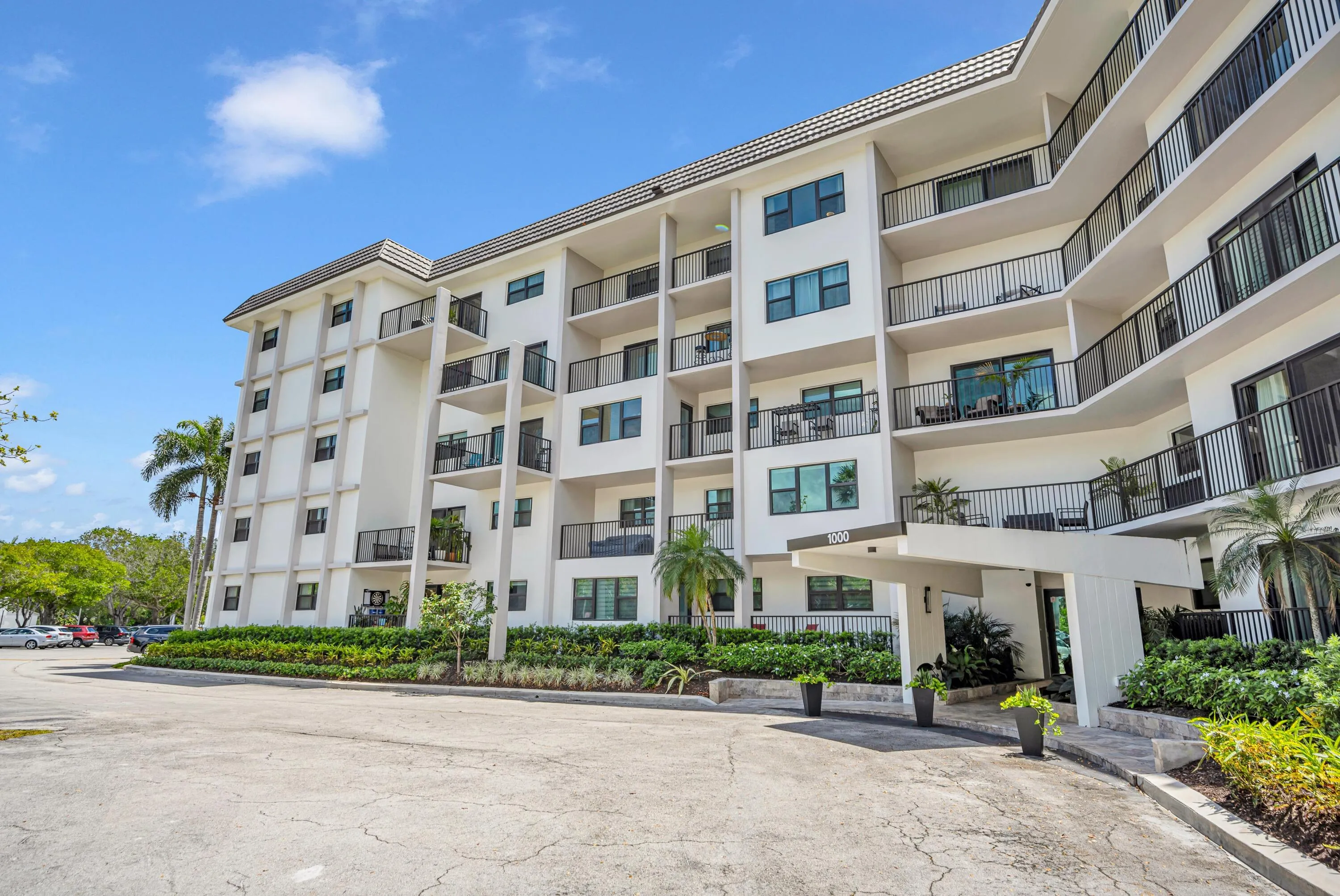 1000 RIVER REACH DR #505-1