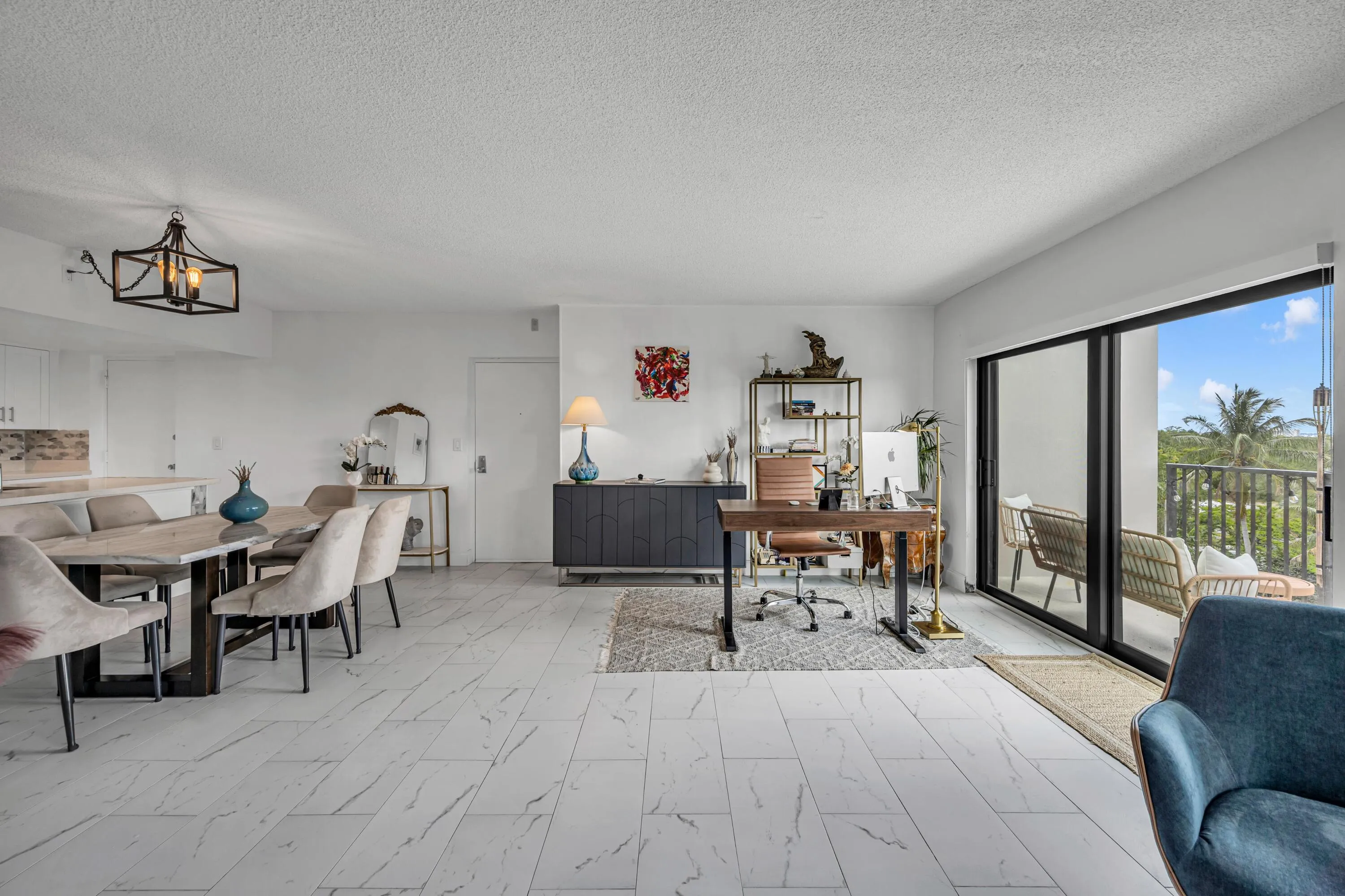 1000 RIVER REACH DR #505-8