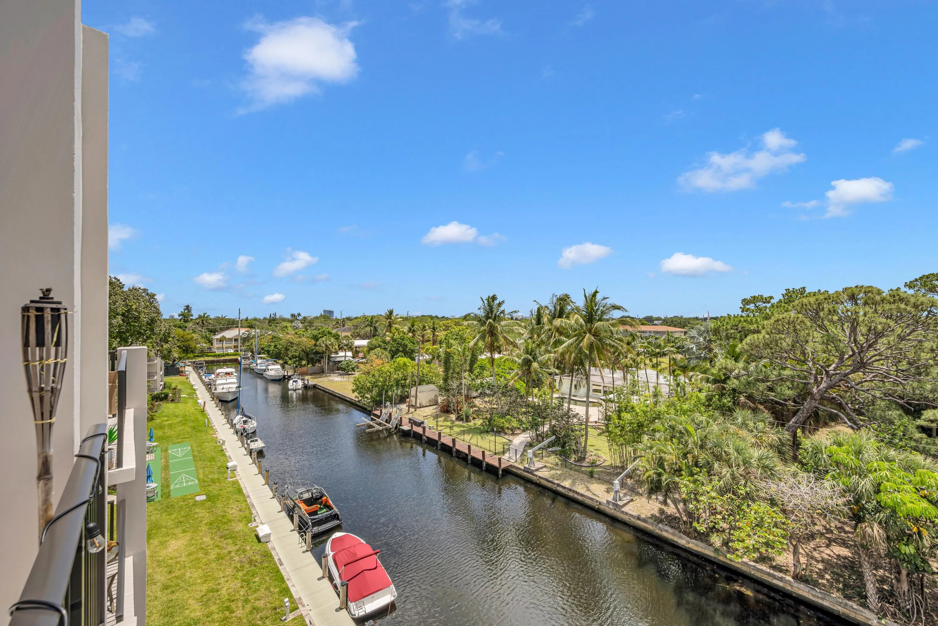1000 RIVER REACH DR #505-13